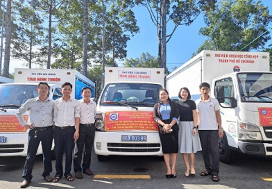 Xe thư viện lưu động phát triển văn hóa đọc Liên hiệp khu vực miền Đông Nam Bộ và Cực Nam Trung Bộ phục vụ tại tỉnh Đồng Nai